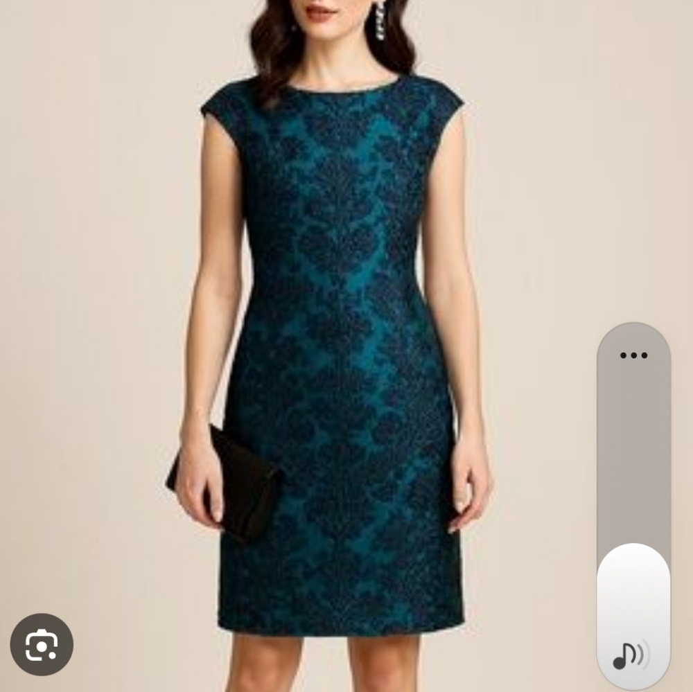 Vince  Camuto Green Black Velvet Burnout   Holiday Dress Womens Size 4